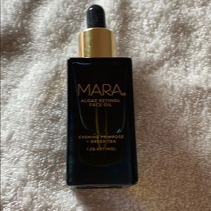 Mara algae retinol face oil